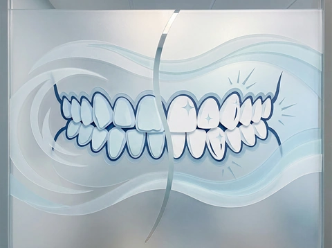 Full smile transformation combining multiple cosmetic procedures